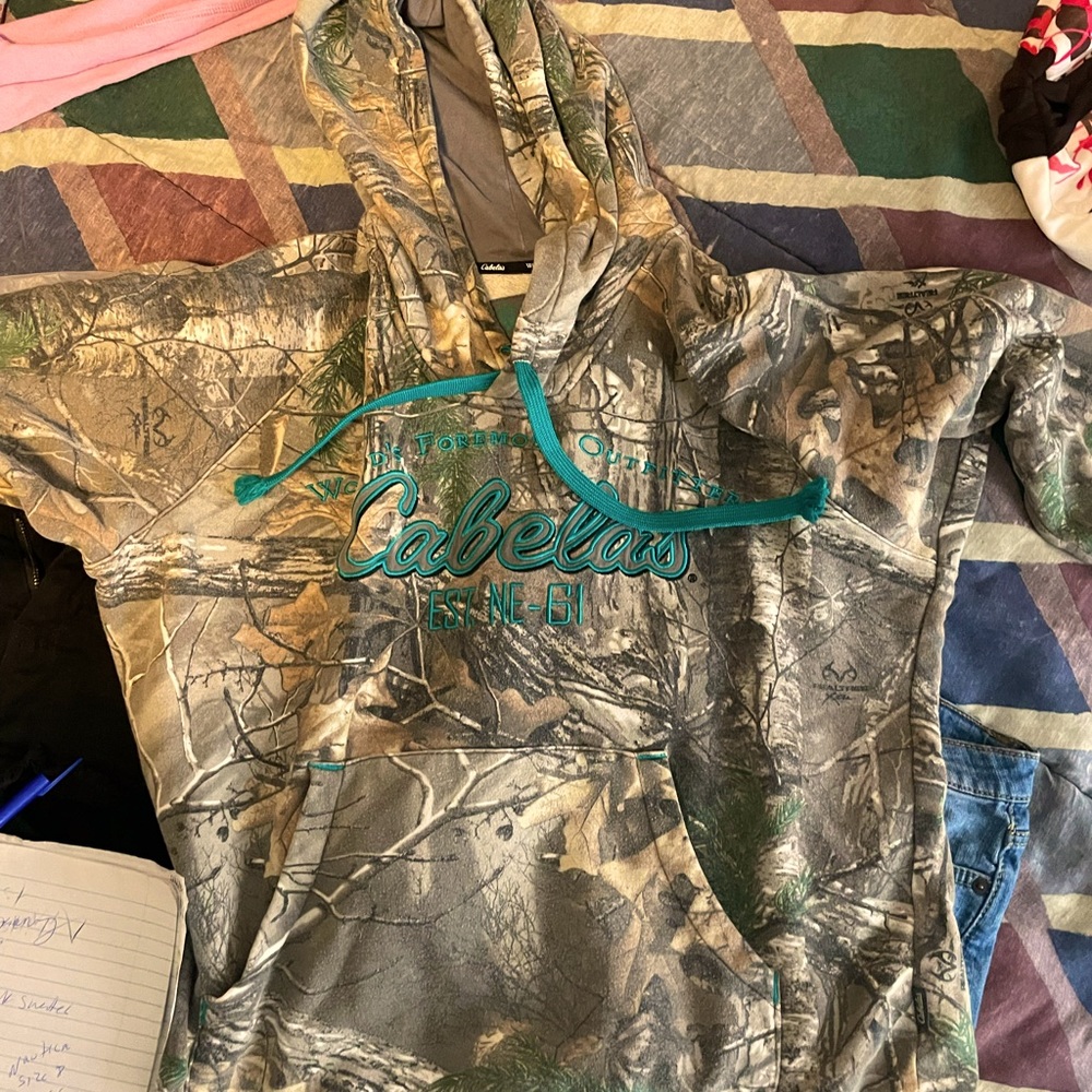 Camo hoodie medium